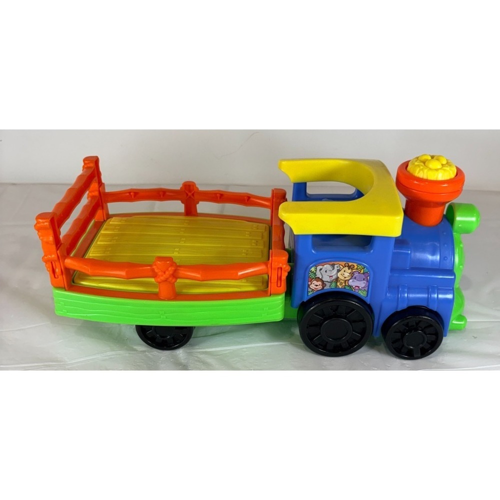 Fisher Price Little People Blue Green Tractor Trailer‎ Wagon - Not Working
